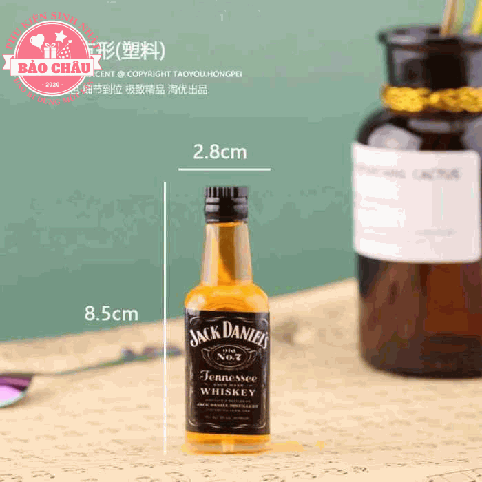 Mô hình chai Rượu Jack mini trang trí bánh kem - Phụ kiện trang trí bánh kem, bánh sinh nhật